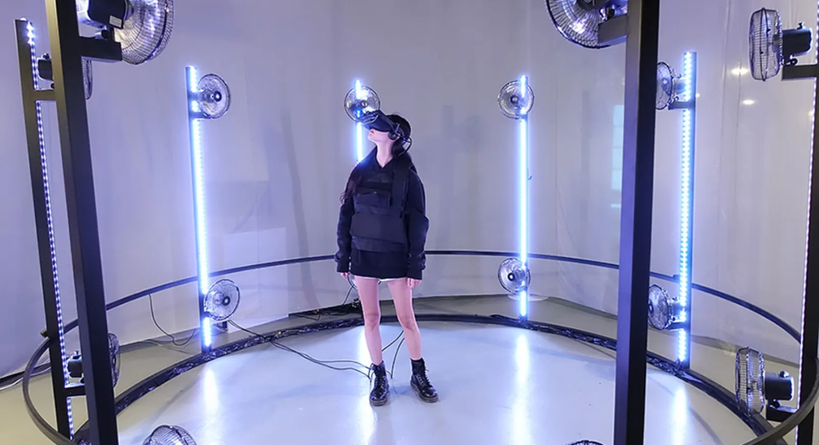 Behind the scenes — 1